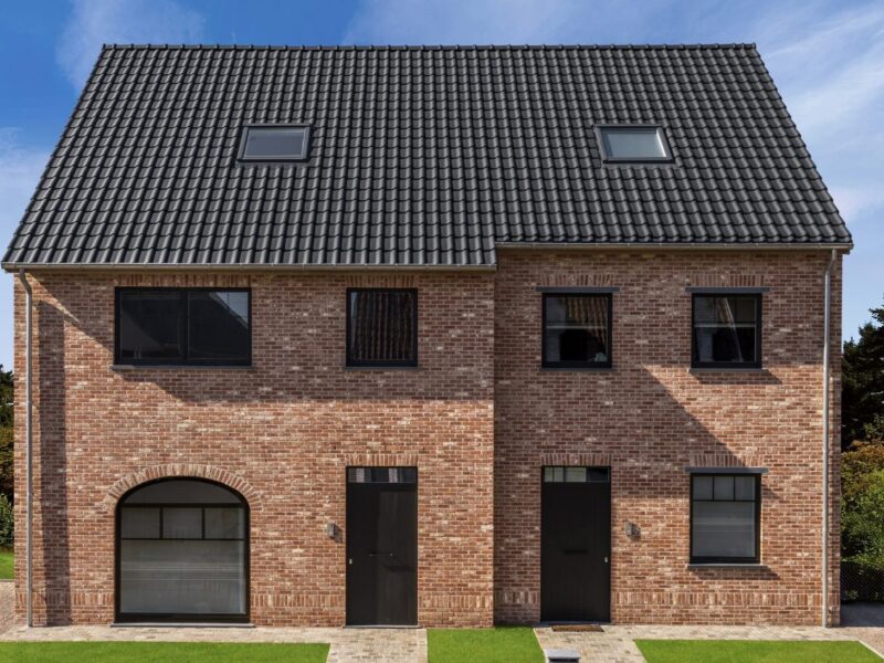 GC Architecten Meulebeke Terca Tongerse RV et Tradiva Ardoisé